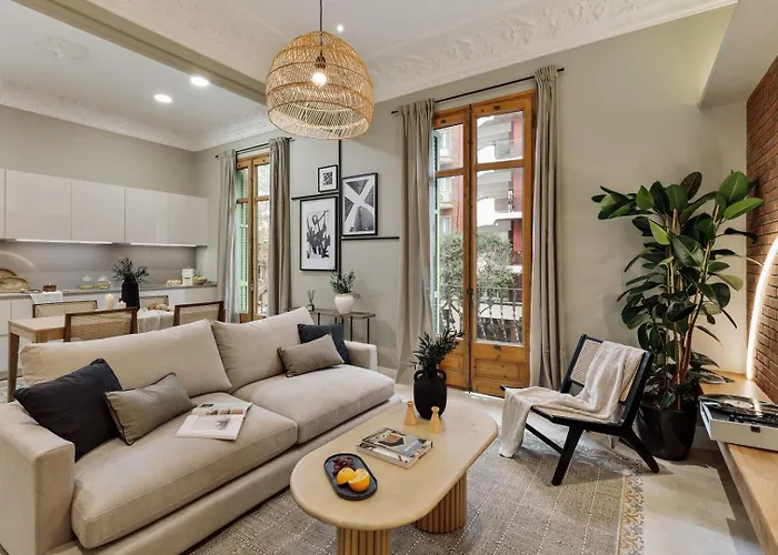 Claes - 2 Bedrooms And Balcony In Sant Gervasi - La Bonanova アパート